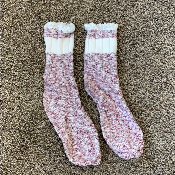 Maroon & White Ruffled Socks - Picture 4 of 5